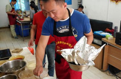 成都錫紙開心花甲米線培訓(xùn)哪里好？