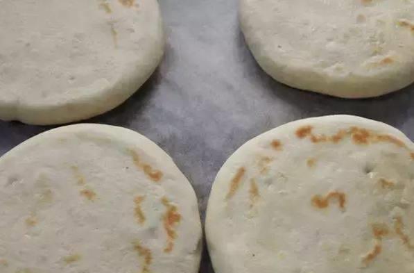 紅糖鍋盔，我的童年最愛