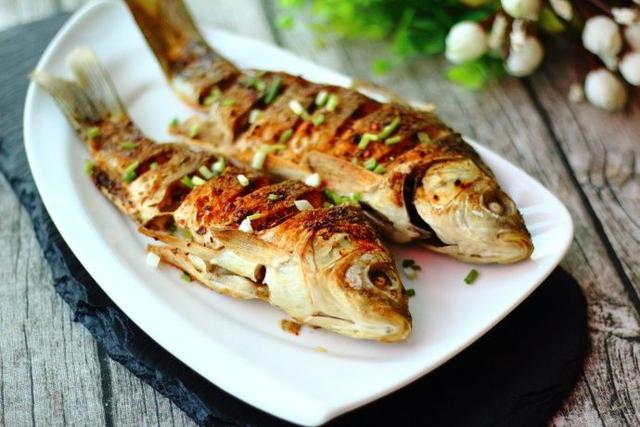 好吃到停不下筷子的香酥烤魚，做法簡單，少油少鹽，吃起來更健康