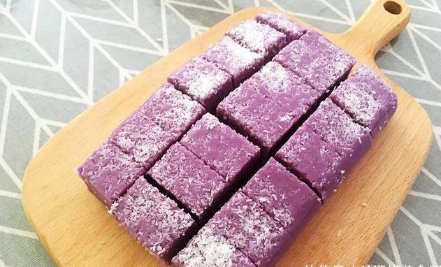 推薦幾道秋天進(jìn)補(bǔ)小吃，香味十足，好吃到忘不了，快做給家人吃吧