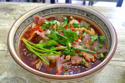 冒菜培訓(xùn)哪里好？蜀味緣祖?zhèn)髅胤浇】禒I(yíng)養(yǎng)又美味