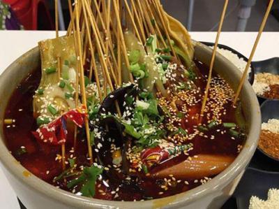冷鍋串串培訓(xùn)機(jī)構(gòu)哪家味道好？蜀味緣味道正宗現(xiàn)涮現(xiàn)食