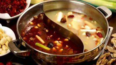 四川火鍋底料技術(shù)哪里好？免費(fèi)提供開(kāi)店技術(shù)指導(dǎo)