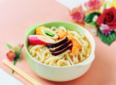 成都過(guò)橋米線技術(shù)培訓(xùn)班哪里好？標(biāo)準(zhǔn)配方