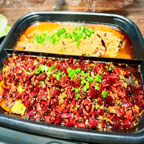 成都學(xué)燒烤烤魚哪里有培訓(xùn)班？四川哪里學(xué)習烤魚技術(shù)做法？