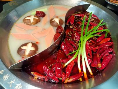 四川火鍋底料技術(shù)培訓(xùn)班哪里好？火鍋技術(shù)培訓(xùn)機(jī)構(gòu)