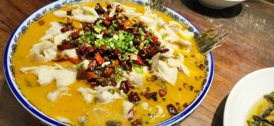 酸菜魚技術(shù)培訓(xùn)哪里比較好？教學(xué)過程中采取一對一教學(xué)