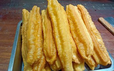 成都早餐開店技術(shù)哪里好？  想學(xué)早餐油條制作