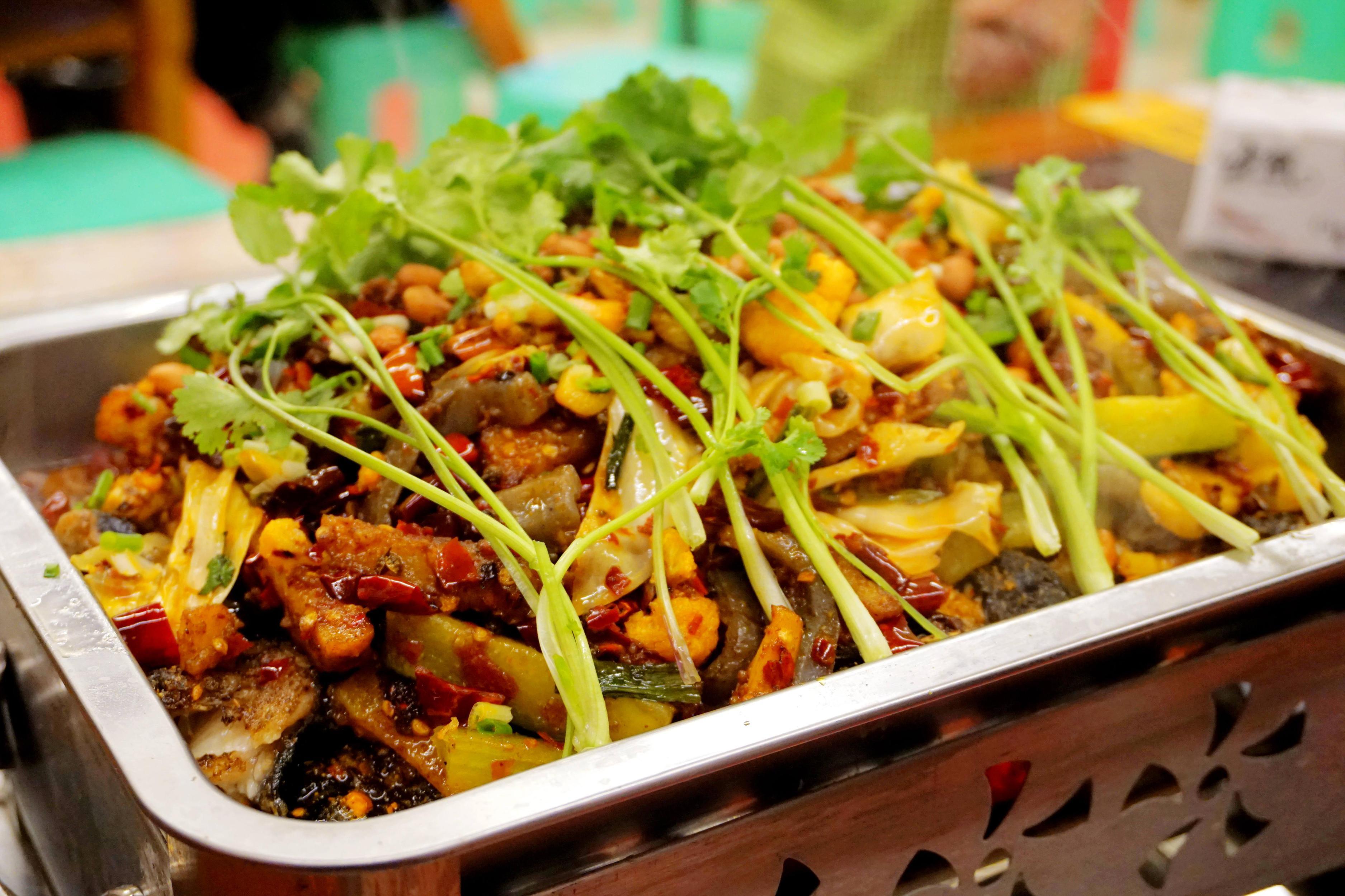 烤魚(yú)技術(shù)培訓(xùn)哪里好一點(diǎn)？成都烤魚(yú)培訓(xùn)學(xué)校