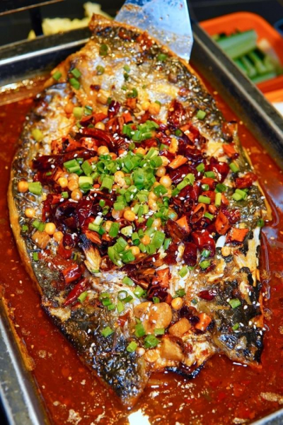 成都哪里可以學(xué)烤魚技術(shù)？四川烤魚培訓(xùn)班