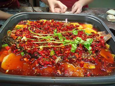 成都烤魚培訓(xùn)機(jī)構(gòu)哪家強？成都學(xué)燒烤烤魚哪里有培訓(xùn)班？