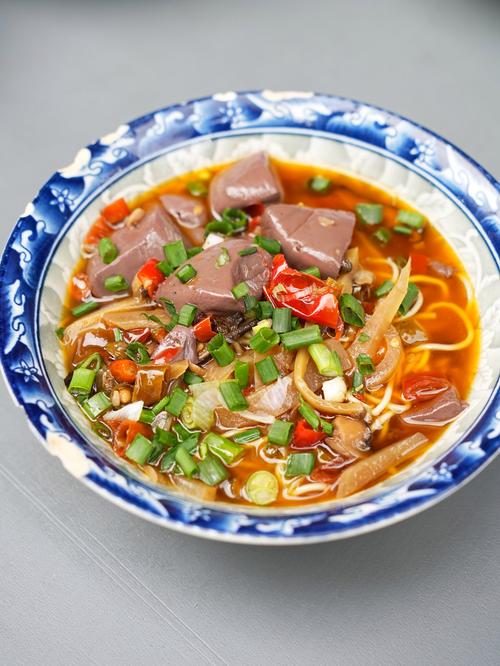 培訓(xùn)面食的學(xué)校_面食培訓(xùn)學(xué)校費(fèi)用_面食技術(shù)培訓(xùn)學(xué)校哪家好