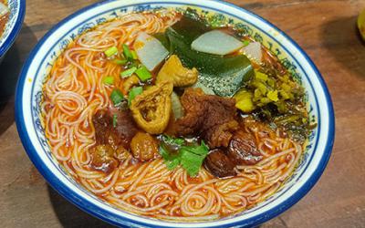 學(xué)米粉技術(shù)培訓(xùn)多少錢 ？ 學(xué)米粉技術(shù)培訓(xùn)多少錢 ？