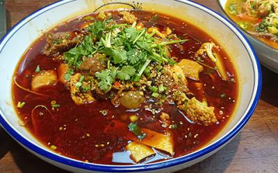 冒菜培訓(xùn)多少錢？  冒菜培訓(xùn)多少錢？