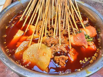 學(xué)做冷鍋串串技術(shù)培訓(xùn)多少錢？